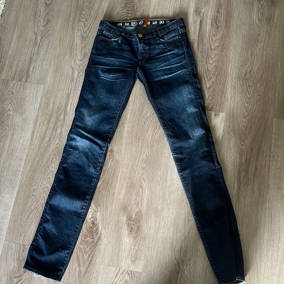 Jean Skinny EARNEST SEWN Femme – Taille 26 – Délavé Moyen – Fabriqué USA